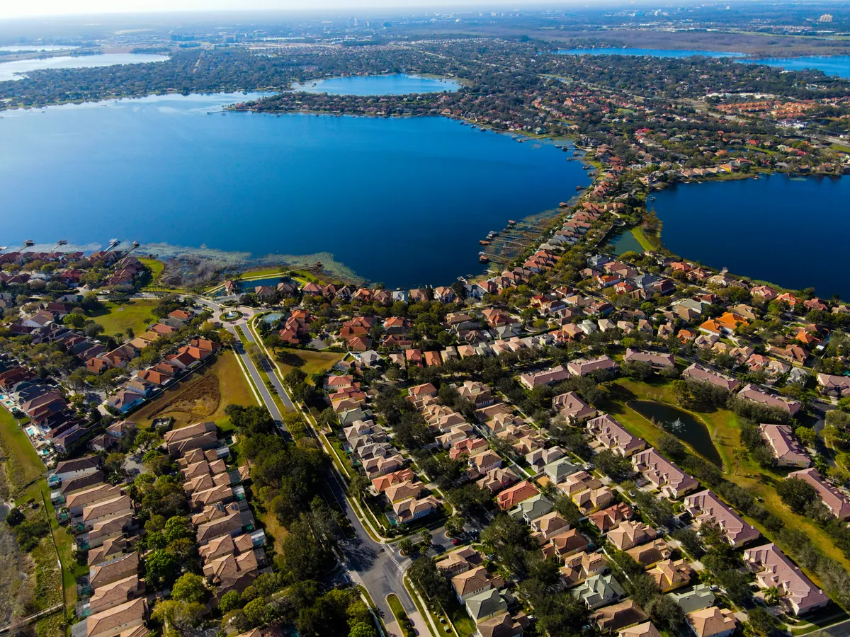 Aerial view of homes in Vizcaya
